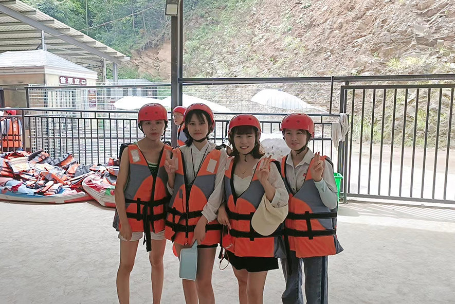 盼盼木業(yè)集團(tuán)旗下品牌